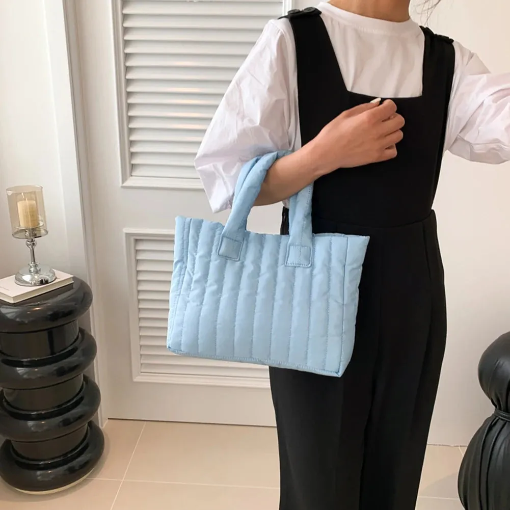 2023 New Pink Ladies Tote Bags Large Capacity Cotton Padded Bag Solid Color Casual Fashion Shoulder Simple Nylon Elegant Bags