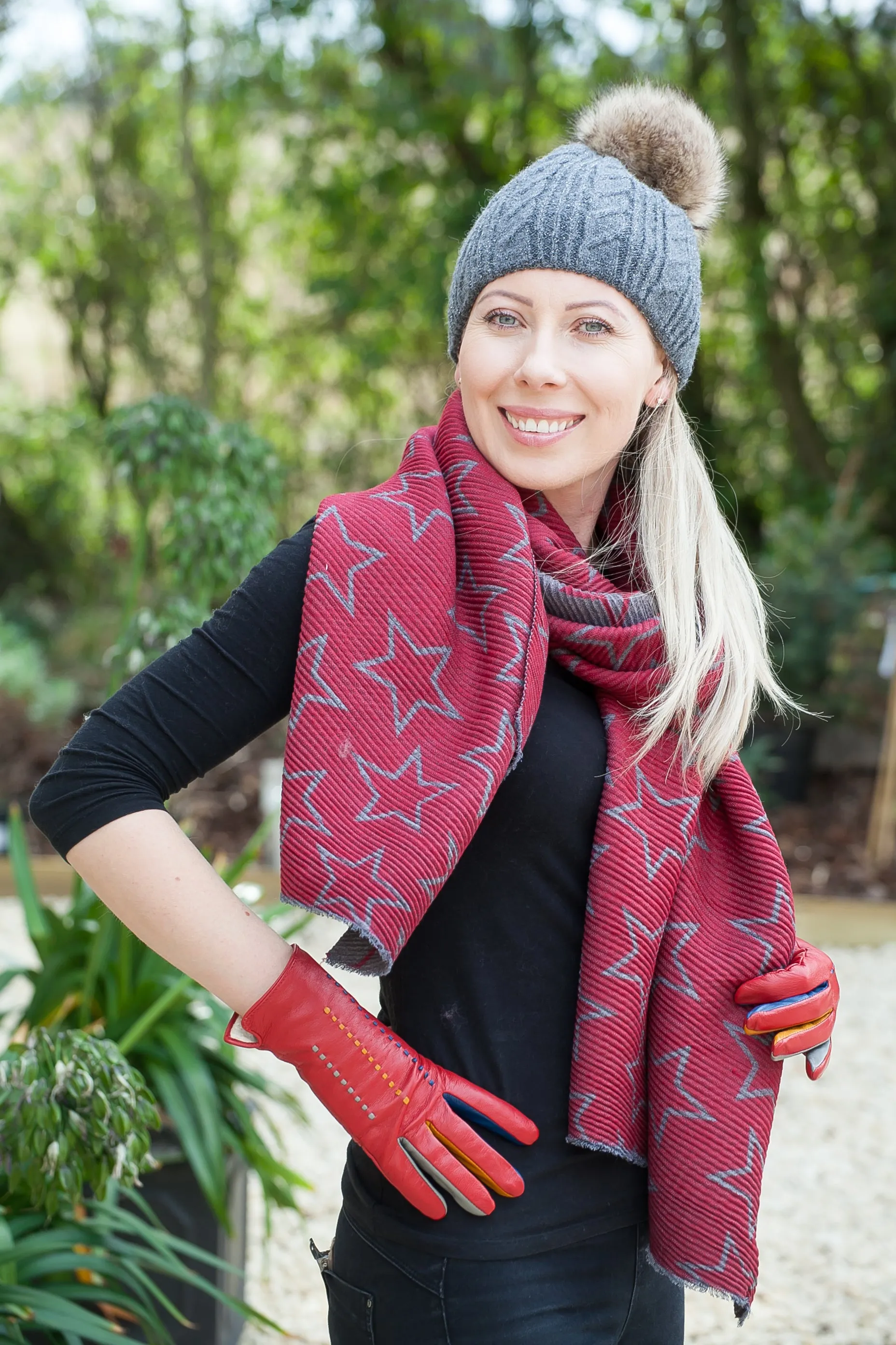 Alicia Reversible Star Print Ribbed Viscose Scarf - (RMD1905001)