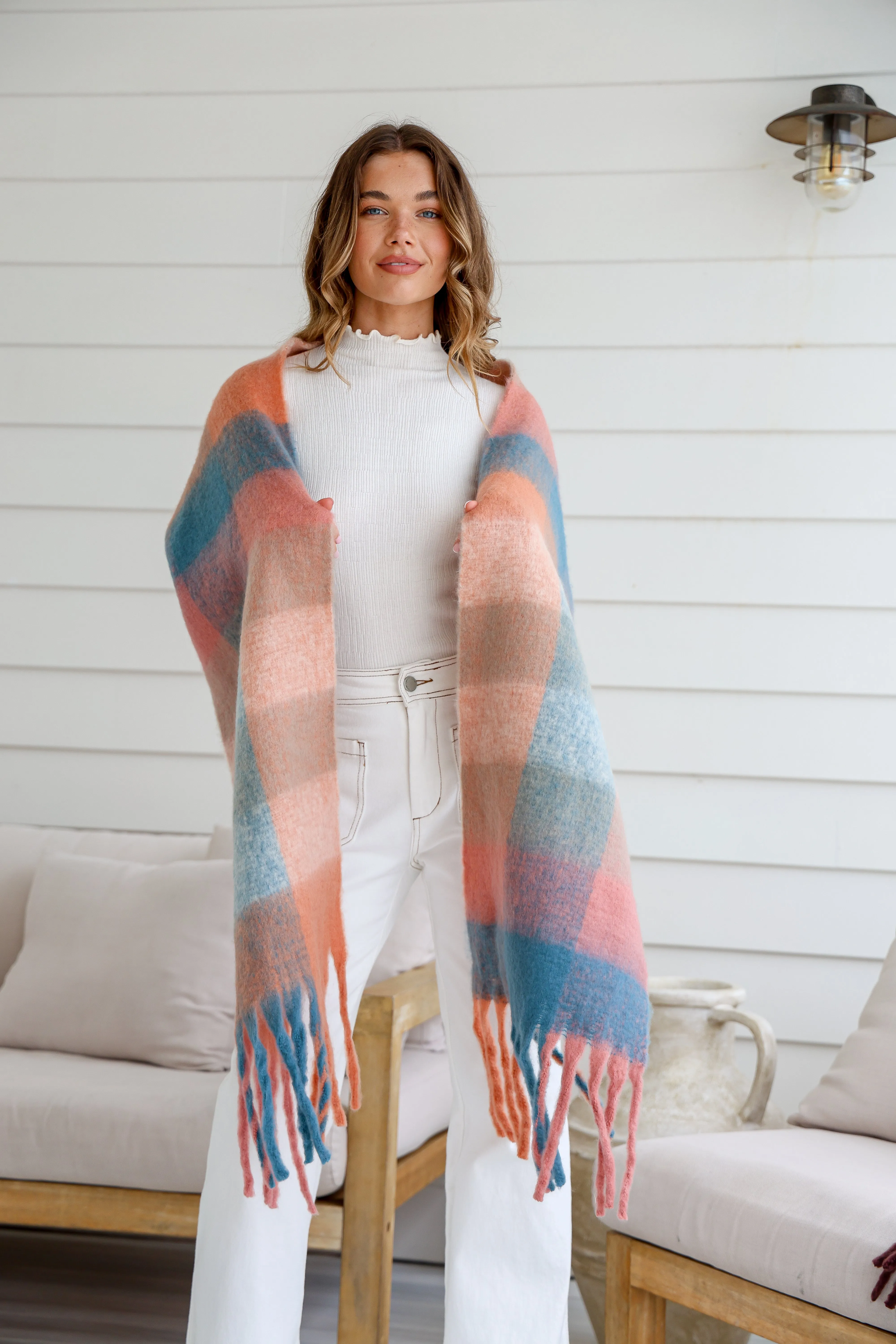 DUSTY PEACH   BLUE FLUFFY SCARF